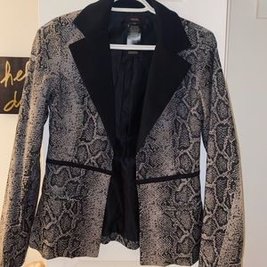 Snake print blazer